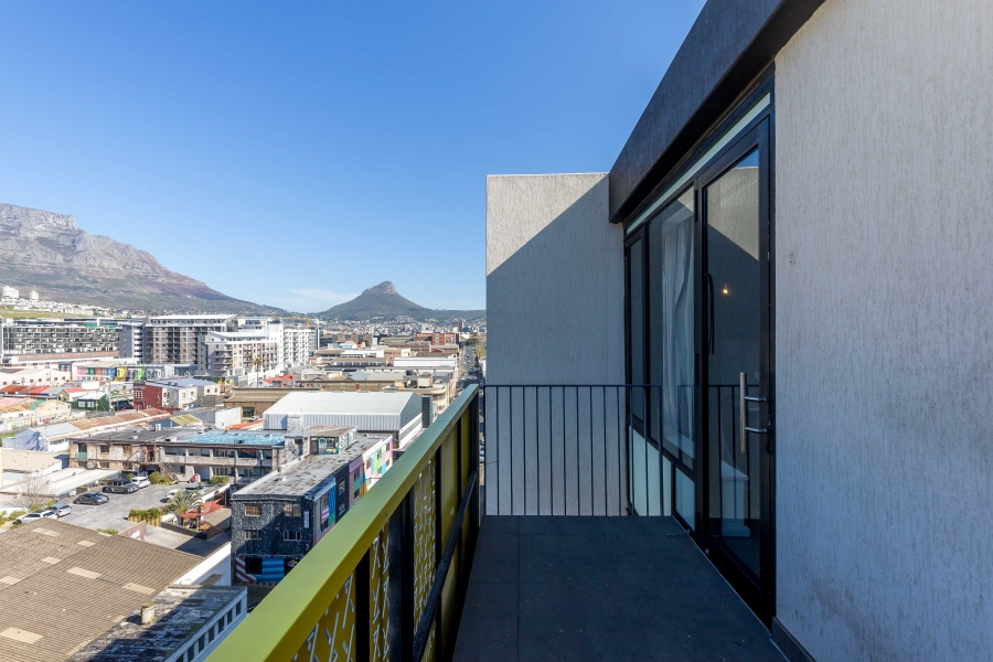 2 Bedroom Property for Sale in Woodstock Western Cape